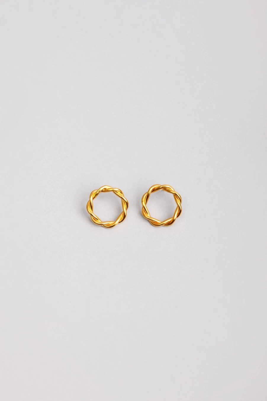 Vanina Mini Circle Earrings for Women - Elegant Gold Hoop Studs